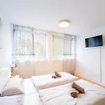 Modern Und Renoviert